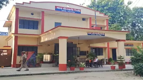 Balrampur News: बलरामपुर में व्यापारी की पुत्री से छेड़खानी, आरोपी के खिलाफ मुकदमा दर्ज