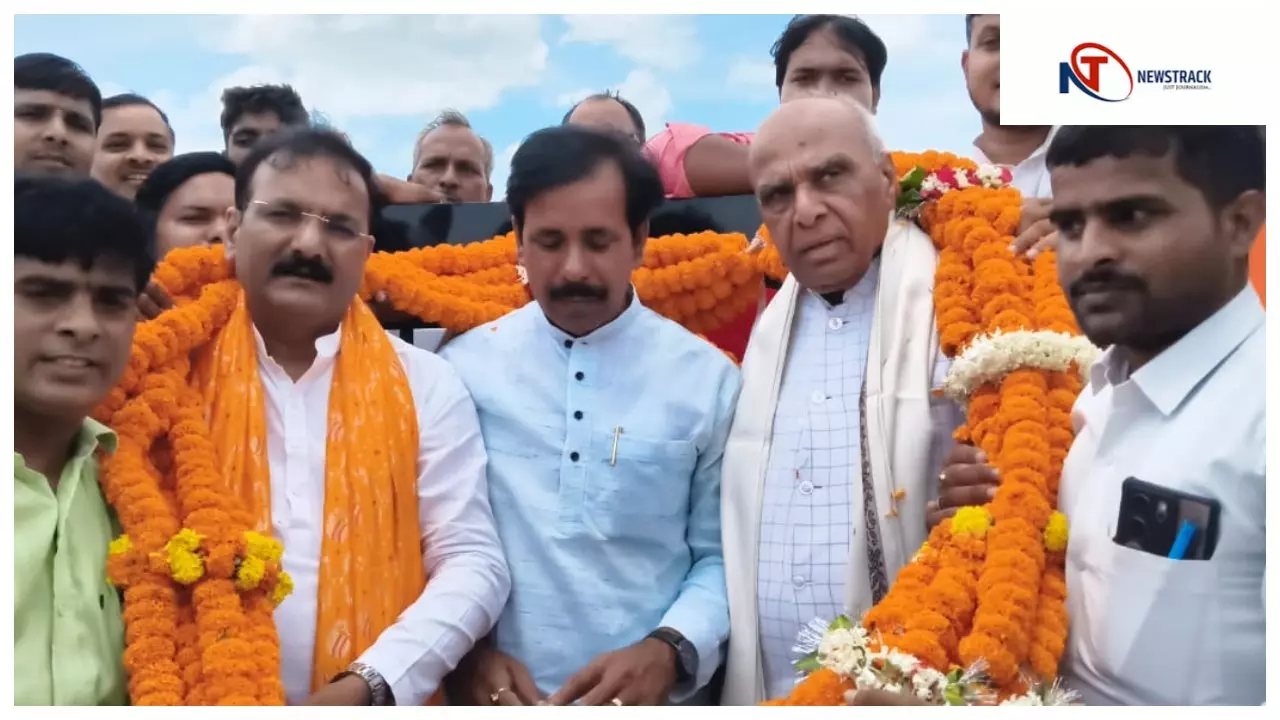 Siddharthnagar News: सिद्धार्थनगर में धनवंतरी बाल उद्यान का प्रभारी मंत्री अनिल राजभर ने किया लोकार्पण