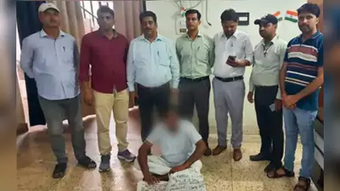 लखनऊ में ऑपरेशन नार्कोस का असर! 21 लाख की अफीम के साथ पकड़ा गया तस्कर, चारबाग स्टेशन से हुई गिरफ्त