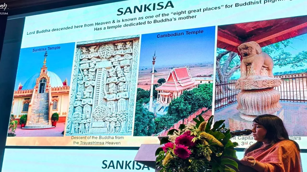 Dazzling presentation of UP Tourism, Grand Road Show of Indian Embassy in Bangkok Dazzling presentation of UP Tourism, Grand Road Show of Indian Embassy in Bangkok