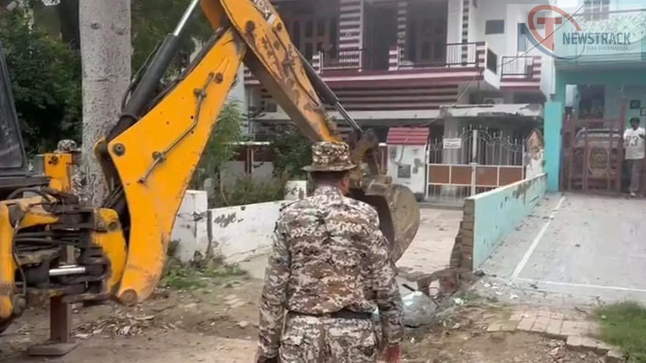 Municipal Commissioner Takes Action to Remove Encroachment