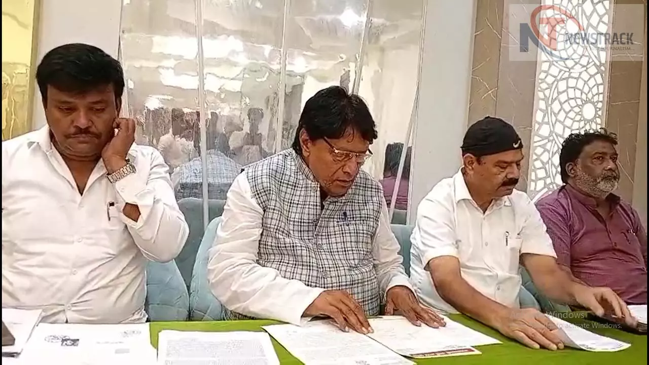 Tehsil administration and land mafia accused of illegal occupation of cemetery