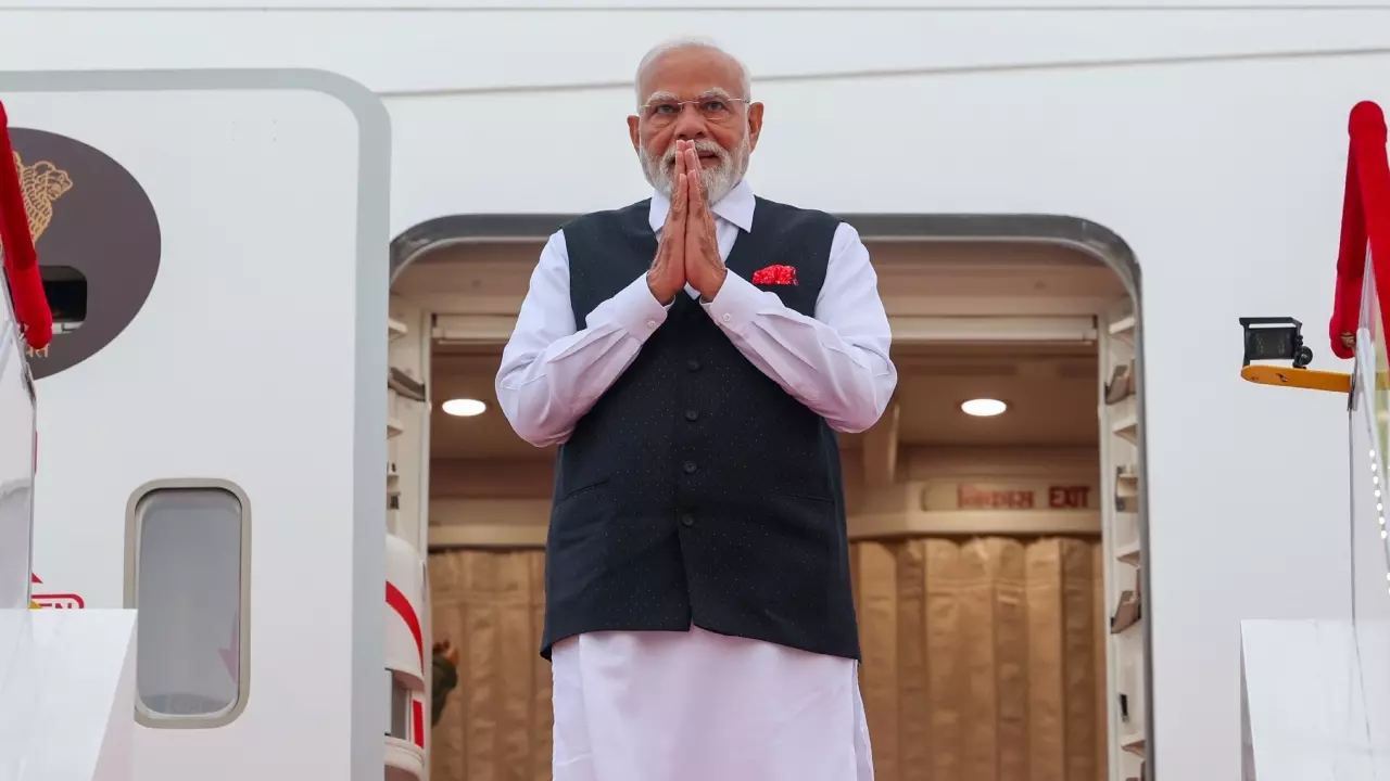 चीन में PM मोदी की अहम यात्रा,  पुतिन-जिनपिंग से मुलाकात, आर्थिक और सीमा विवाद पर होगी चर्चा