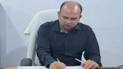 Balrampur News: बलरामपुर में खाद की कालाबाजारी पर सख्त कार्रवाई, विक्रेता के खिलाफ एफआईआर दर्ज