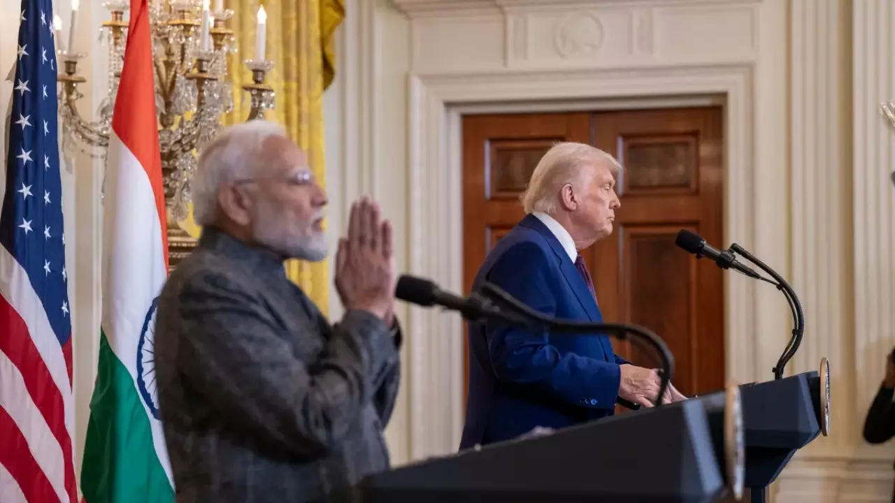 ट्रंप की भारत से और बढ़ी खीझ,नोबेल की लालसा में रद्द किया दिल्ली दौरा, क्वाड सम्मेलन से बनाई दूरी