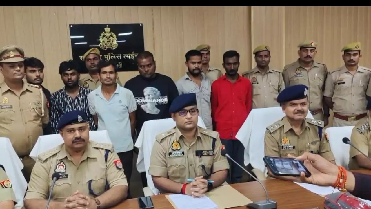 Basti News: बस्ती पुलिस को बड़ी सफलता, छह डकैत गिरफ्तार