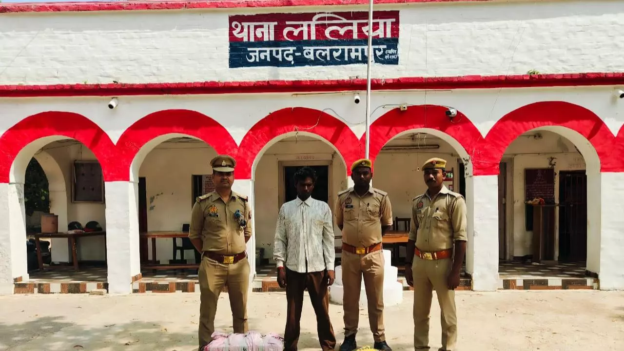 Balrampur News: बलरामपुर में इनवर्टर-बैटरी चोरी का खुलासा, ललिया पुलिस ने शातिर चोर को पकड़ा