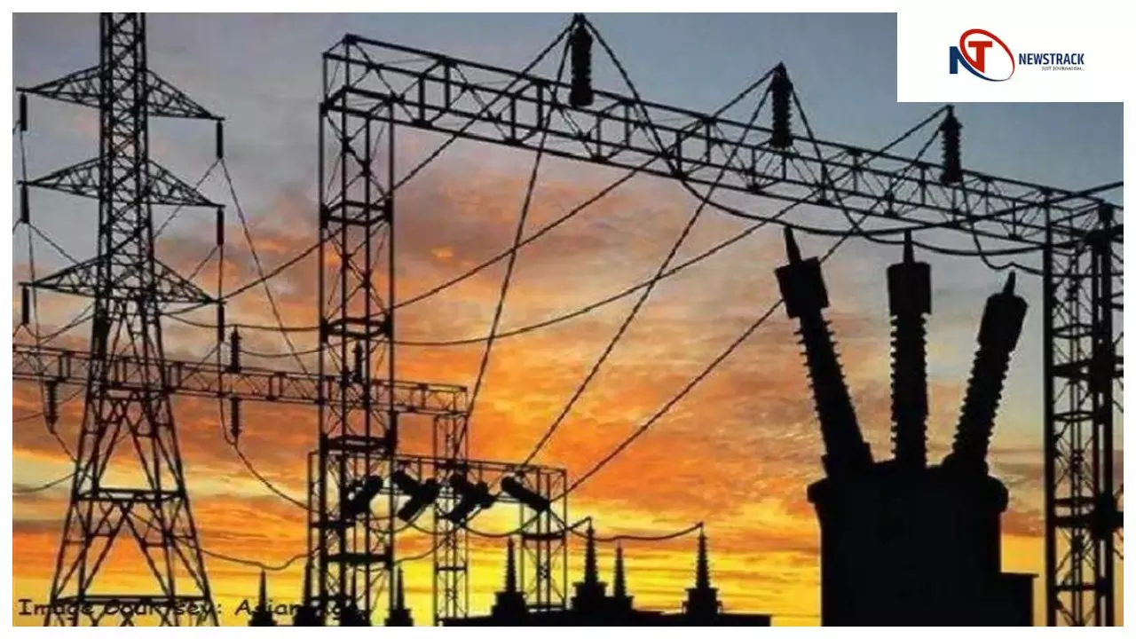 बिना कनेक्शन और स्टीमेट के खींची गई बिजली लाइन, पोल खुलते ही शुरू हुई लीपापोती