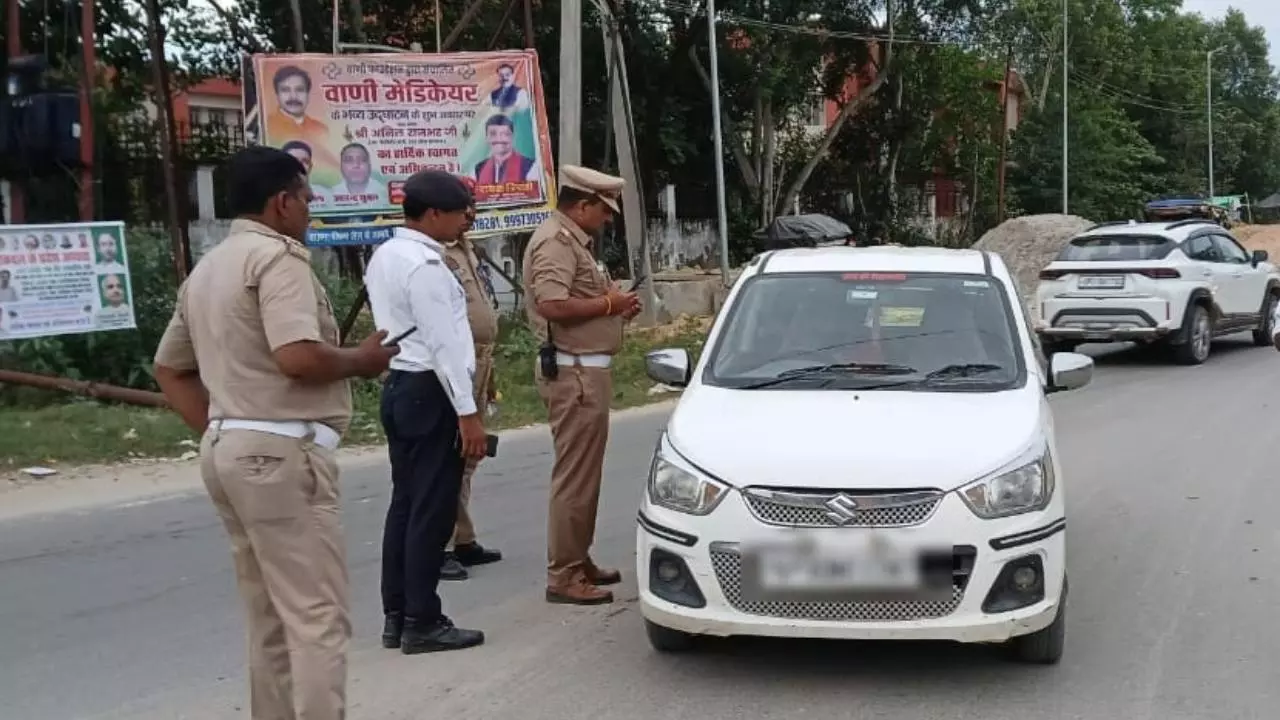 Siddharthnagar News: सिद्धार्थनगर में ट्रैफिक नियमों पर सख्ती, 59 चालान, ₹78,500 जुर्माना