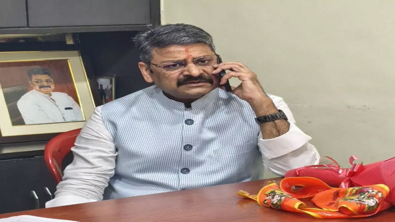 Moradabad News: विधायक रितेश गुप्ता का बड़ा कदम, उप नगर आयुक्त पर लगाये भ्रष्टाचार के गंभीर आरोप