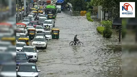 Delhi Weather Update: दिल्ली में बारिश का कहर, सचिवालय तक पहुंचा यमुना का पानी, सड़कों पर जलभराव Delhi Weather Update: दिल्ली में बारिश का कहर, सचिवालय तक पहुंचा यमुना का पानी, सड़कों पर जलभराव