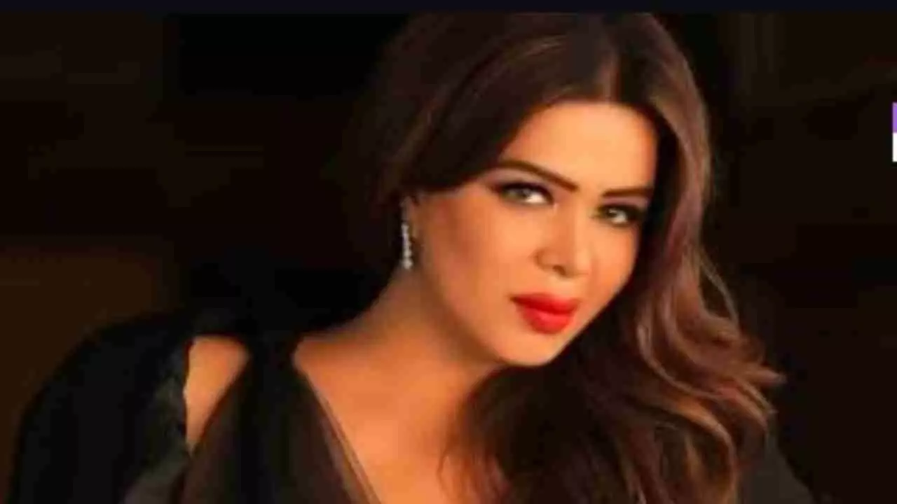 Anushka Moni Mohan Das Attrested