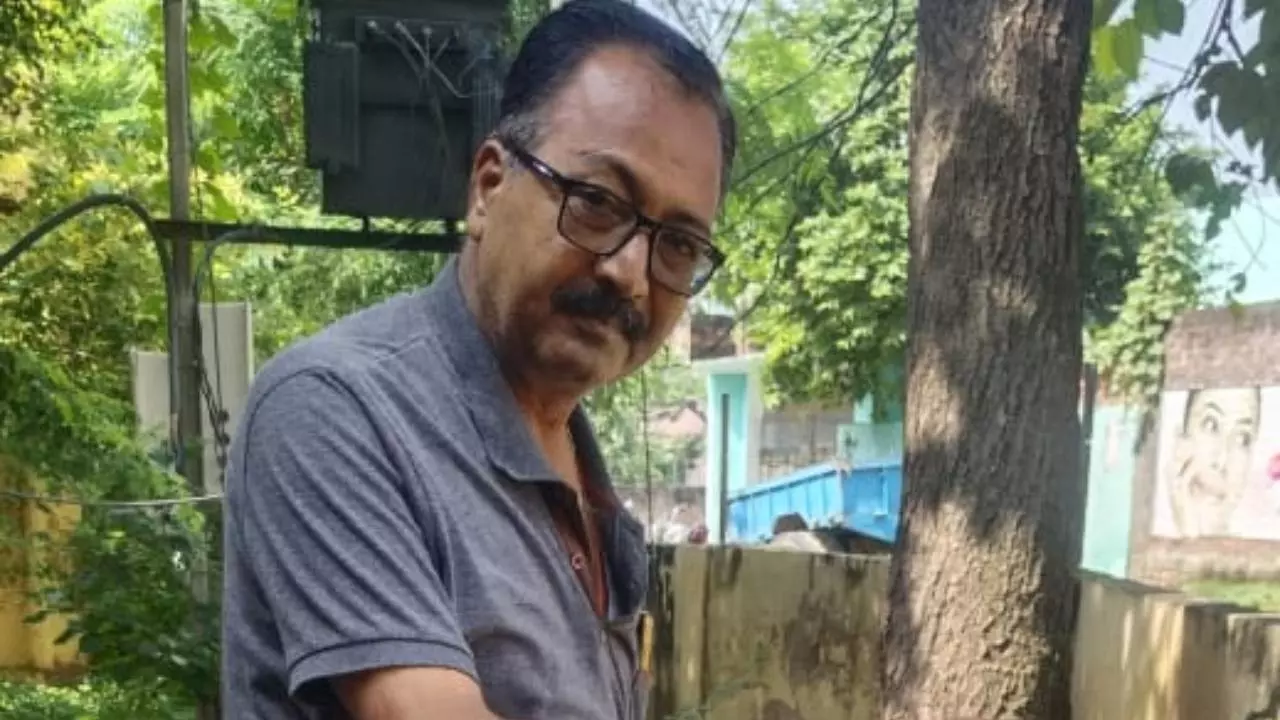 Chandauli News: चंदौली में पागल कुत्ते का आतंक, थाने के दरोगा सहित कई घायल