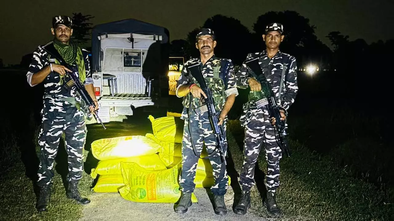 43rd Battalion SSB seizes 9 sacks of urea on Indo-Nepal border