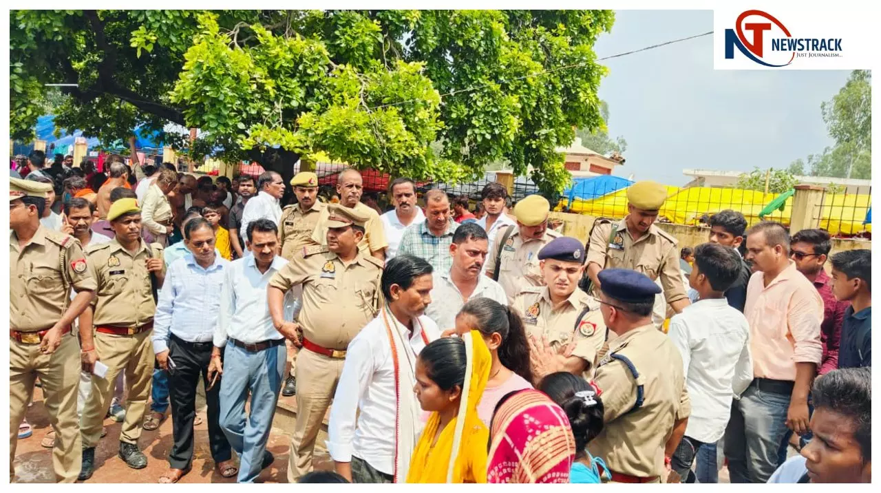 Hardoi News: बेनीगंज मेले की तैयारियों का पुलिस अधीक्षक ने किया निरीक्षण Hardoi News: बेनीगंज मेले की तैयारियों का पुलिस अधीक्षक ने किया निरीक्षण