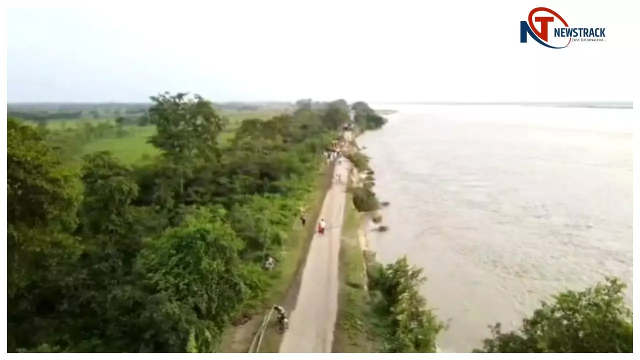 बिजनौर में गंगा कटान से तटबंध टूटा, दर्जनों गांवों और हजारों हेक्टेयर जंगल पर बाढ़ का खतरा