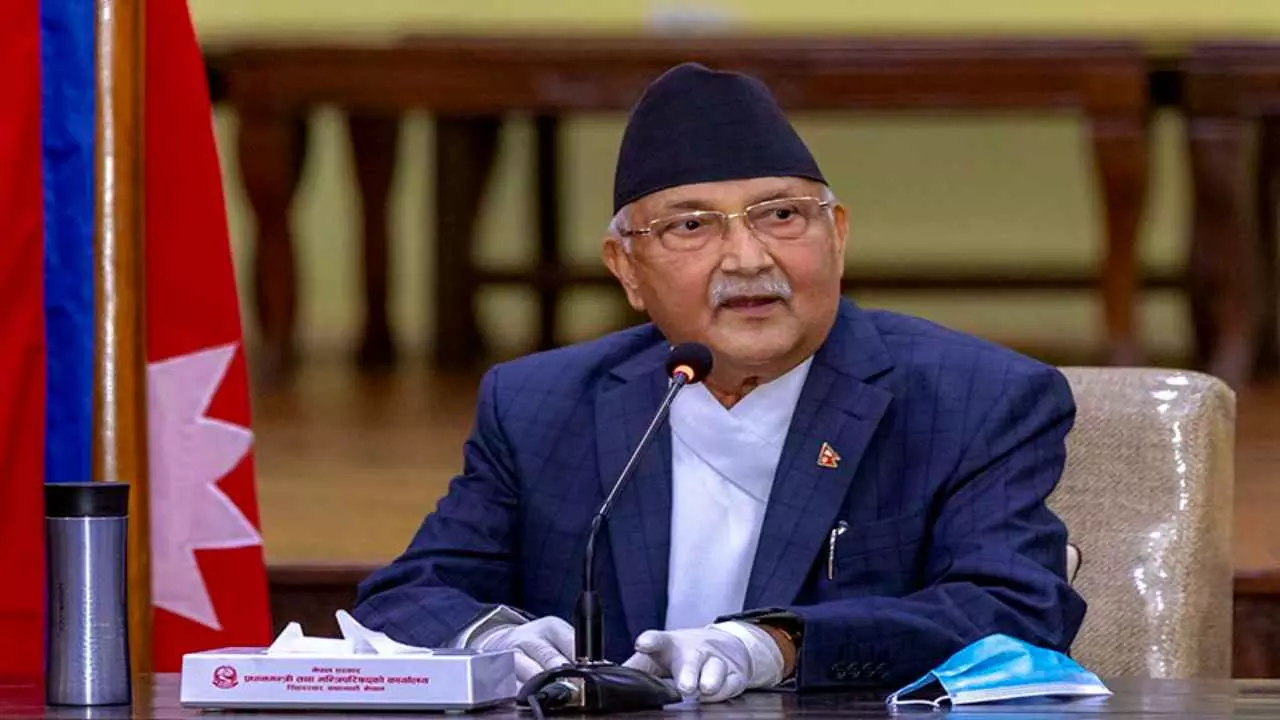 नेपाल के PM देंगे इस्तीफा? RSP(R) सांसद ने इस्तीफे की मांग, प्रधानमंत्री ओली की बढ़ी मुश्किलें