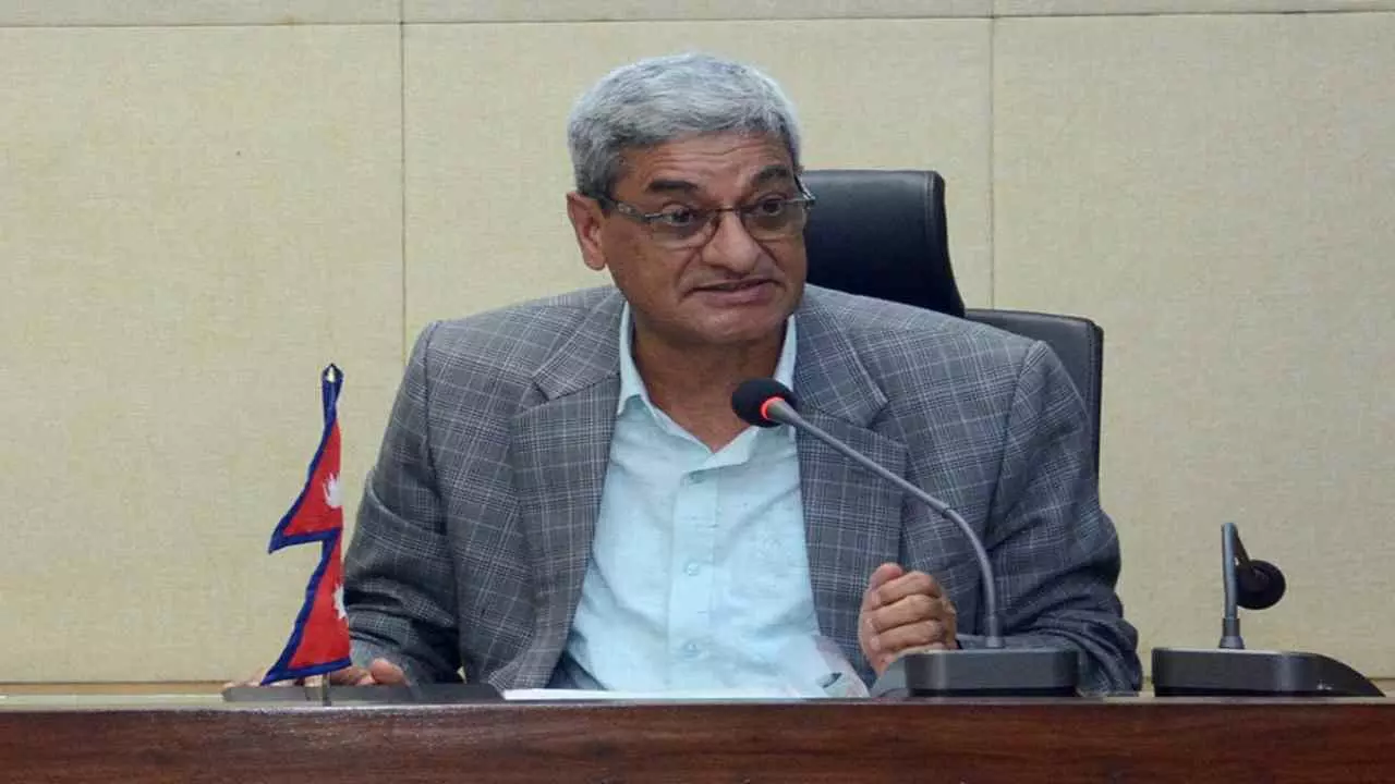 नेपाल के गृहमंत्री रमेश लेखक ने दिया इस्तीफा, युवाओं के गुस्से के आगे सरकार की हार