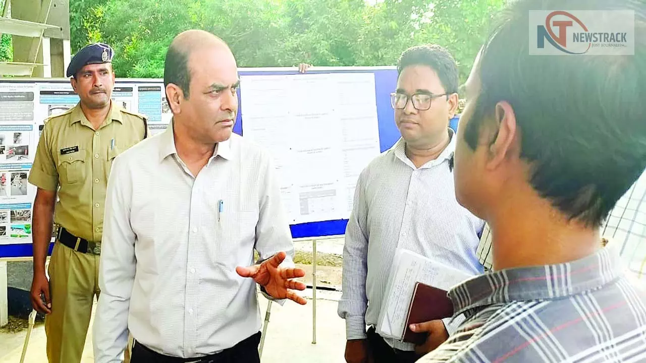 Achievements of Jhansi Railway Board: Track Improvement, Passenger Facilities and Revenue Growth
