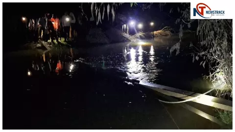 लखनऊ के नगवा नाले में संदिग्ध परिस्थितियों में गिरी युवती का शव मिला, पोस्टमार्टम के लिए गया भेजा लखनऊ के नगवा नाले में संदिग्ध परिस्थितियों में गिरी युवती का शव मिला, पोस्टमार्टम के लिए गया भेजा