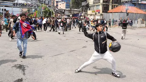 नेपाल में खूनखराबा : असली वजह भ्रष्टाचार और नेताओं के खिलाफ गुस्सा है