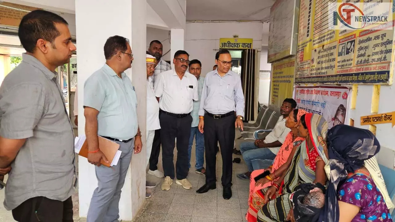 CMO inspected PM safe motherhood campaign, checked pregnant women