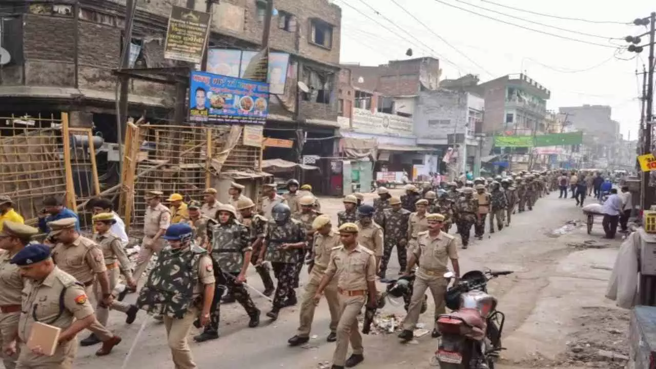 UP में हाई अलर्ट! नेपाल से सटे जिलों पर 24 घंटे निगरानी के आदेश, सरकार ने बनाया स्पेशल कंट्रोल रूम