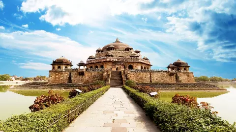 Sasaram Travel Guide: पहाड़ों, झरनों और इतिहास की गोद में बसा एक खूबसूरत पर्यटन स्थल-सासाराम