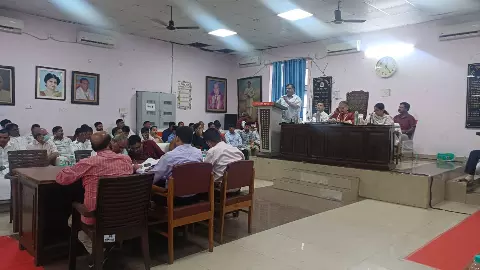 Municipal Corporation House meeting