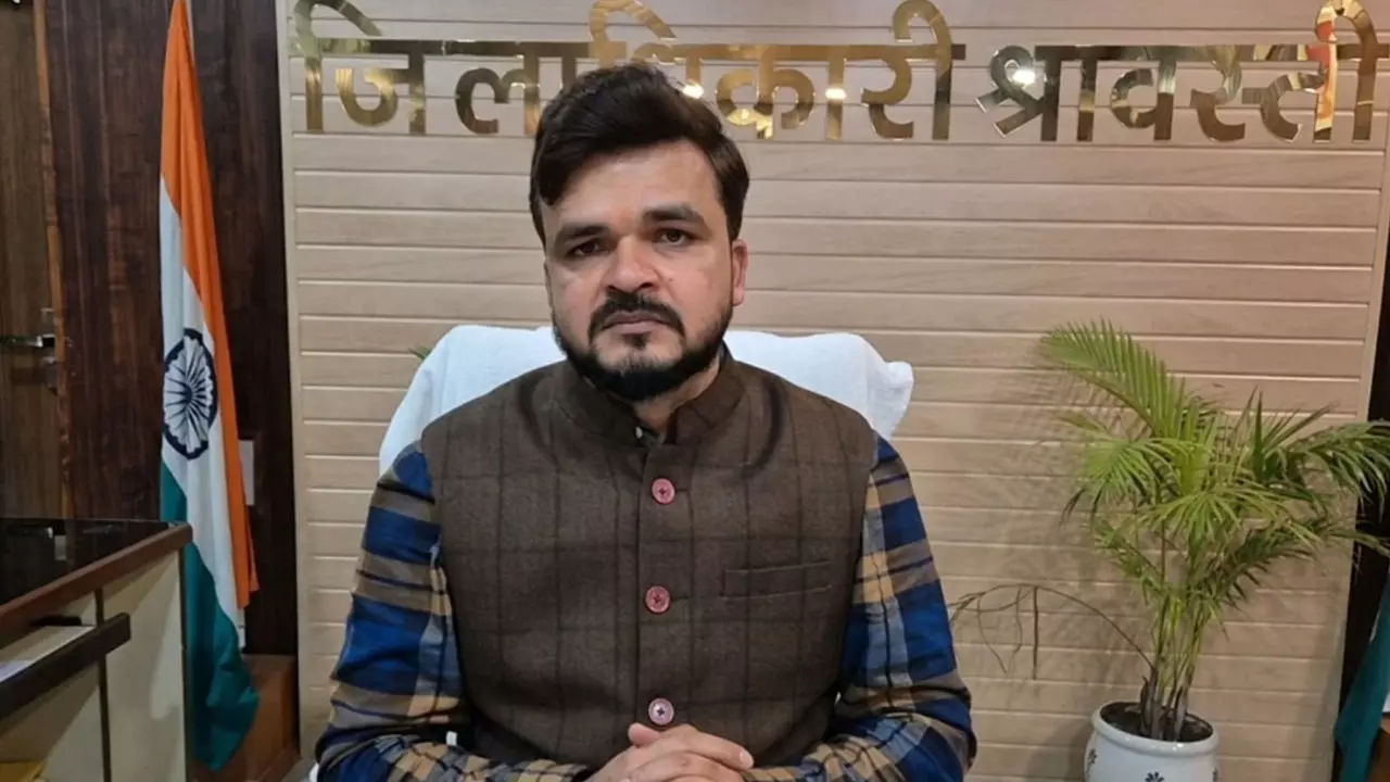 Shravasti: CM डैशबोर्ड रैंकिंग में श्रावस्ती को प्रदेश में दूसरा स्थान