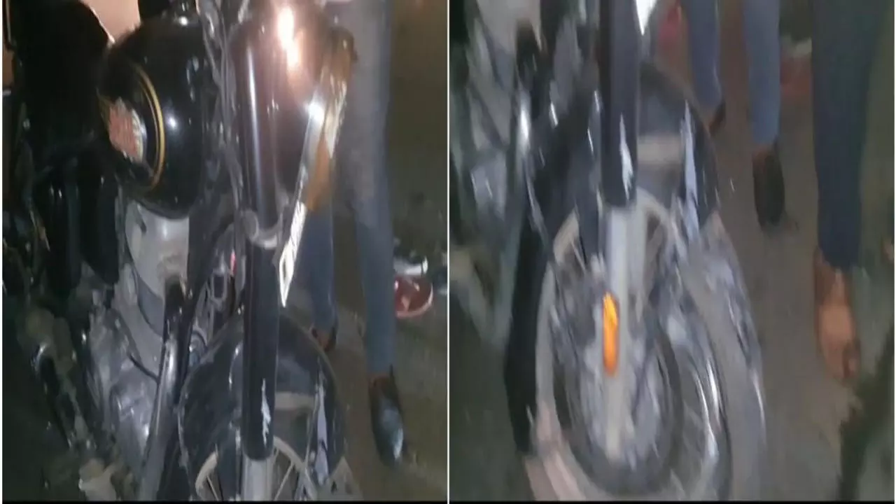 Etawah News: बुलेट और ई-रिक्शा की जोरदार टक्कर, 5 लोग घायल, 3 की हालत नाजुक Etawah News: बुलेट और ई-रिक्शा की जोरदार टक्कर, 5 लोग घायल, 3 की हालत नाजुक