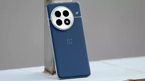 OnePlus 13 Smartphone Offer OnePlus 13 Smartphone Offer