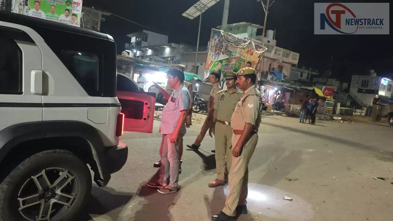 Night checking campaign in Balrampur, sense of security given to common people