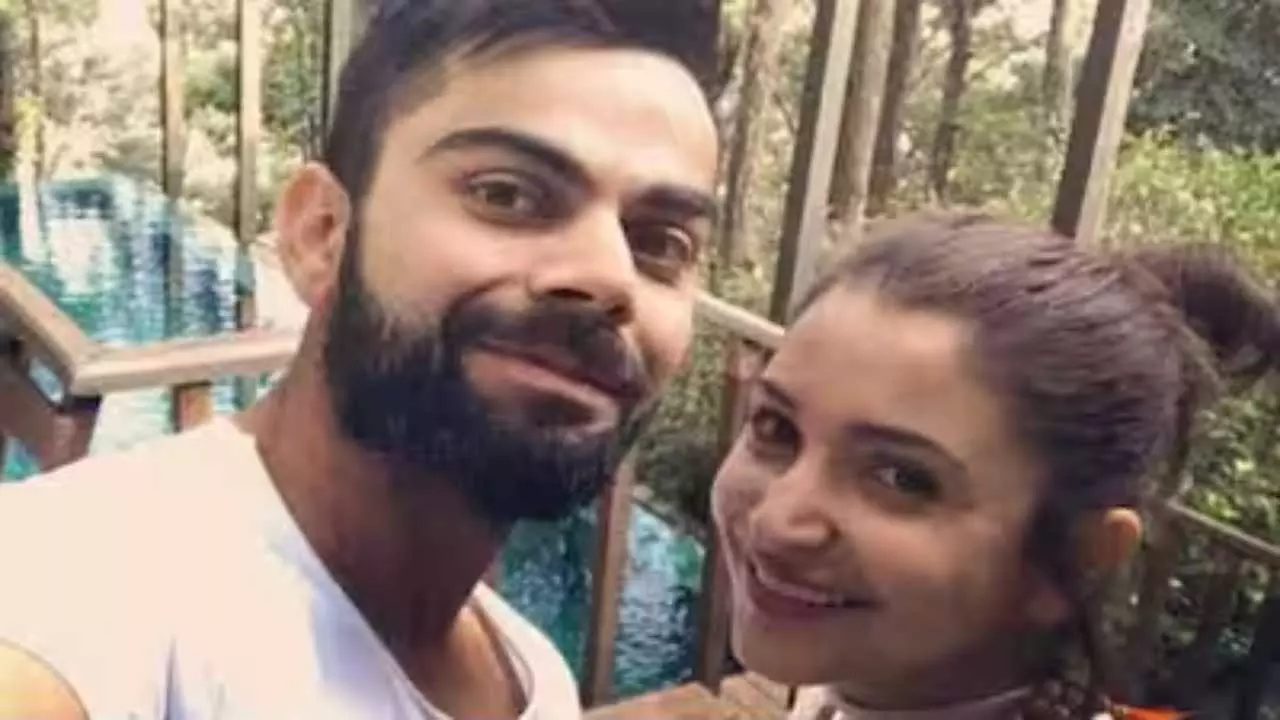 विराट और अनुष्का को निकाला गया था रेस्टोरेंट से बाहर, न्यूजीलैंड में हुआ था भारी अपमान विराट और अनुष्का को निकाला गया था रेस्टोरेंट से बाहर, न्यूजीलैंड में हुआ था भारी अपमान
