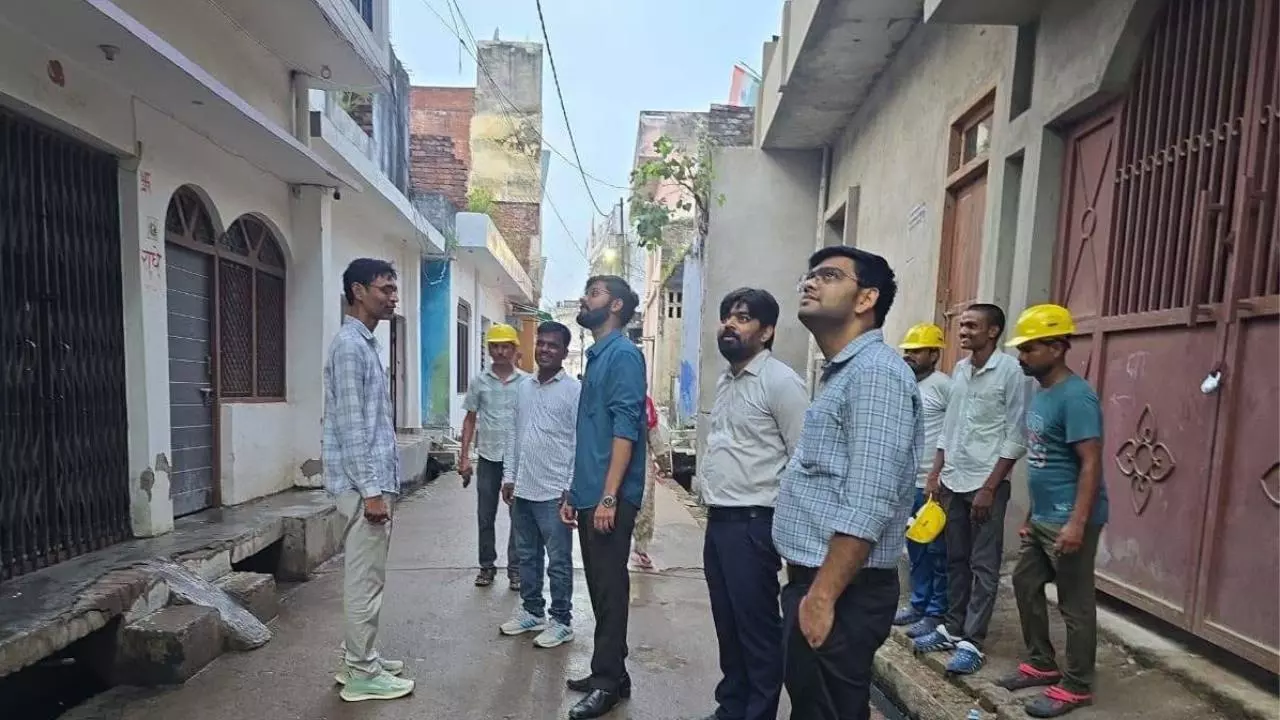 Hardoi News: हरदोई में बिजली चोरी के खिलाफ सख्त अभियान, 19 लोग पकड़े गए