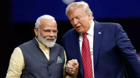 टैरिफ वॉर होगी खत्म? ट्रंप जल्द करेंगे भारत का दौरा, चीन को दी खुली चेतावनी, QUAD में होगा बड़ा खेल टैरिफ वॉर होगी खत्म? ट्रंप जल्द करेंगे भारत का दौरा, चीन को दी खुली चेतावनी, QUAD में होगा बड़ा खेल
