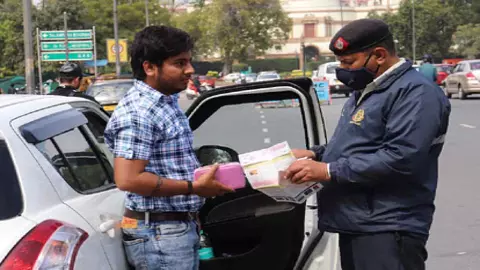 ट्रैफिक चालान में मिलेगी 75% तक की छूट, कल लगेगी लोक अदालत, जानिए कैसे करें रजिस्ट्रेशन ट्रैफिक चालान में मिलेगी 75% तक की छूट, कल लगेगी लोक अदालत, जानिए कैसे करें रजिस्ट्रेशन