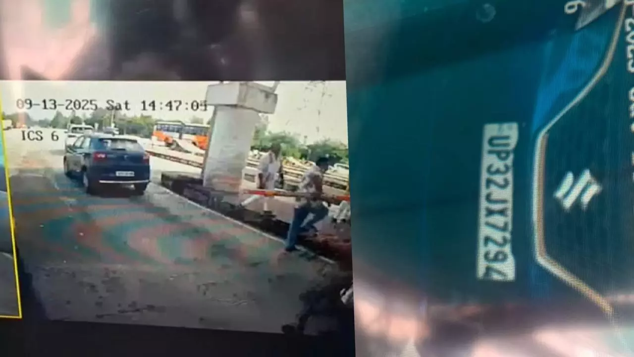 भाजपा विधायक के काफिले ने तोड़ा टोल बैरियर, टोलकर्मियों से मारपीट का आरोप, CCTV में कैद हुई घटना
