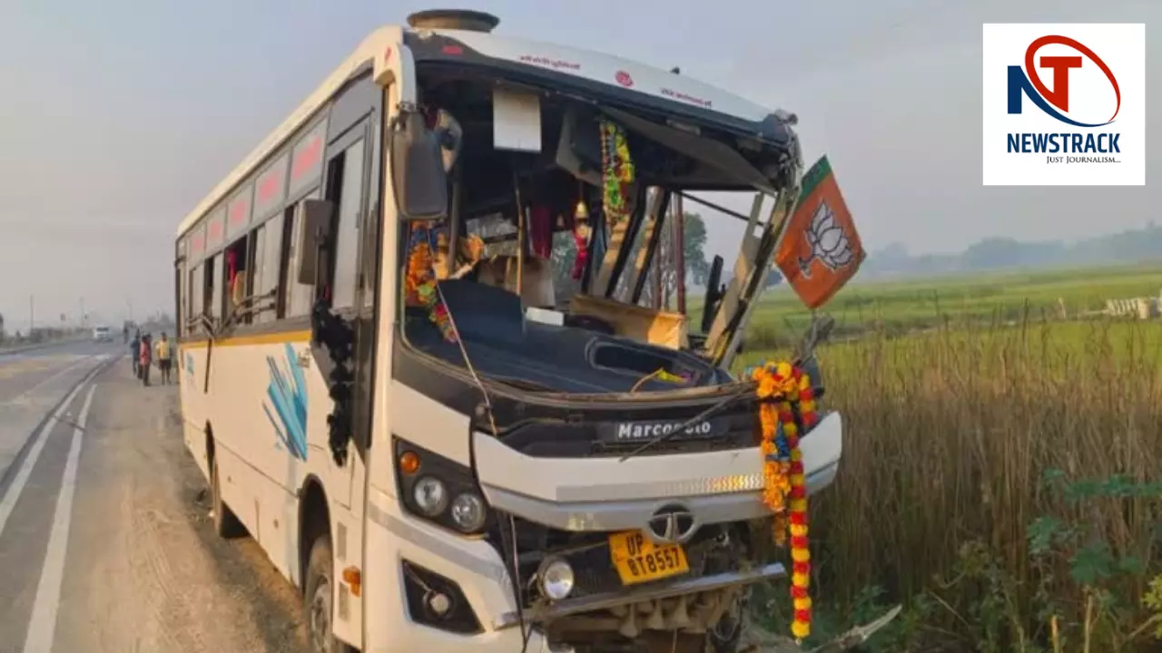 जौनपुर हादसा: अयोध्या से काशी जा रही श्रद्धालुओं से भरी बस ट्रेलर से टकराई, 4 की मौत, 9 घायल