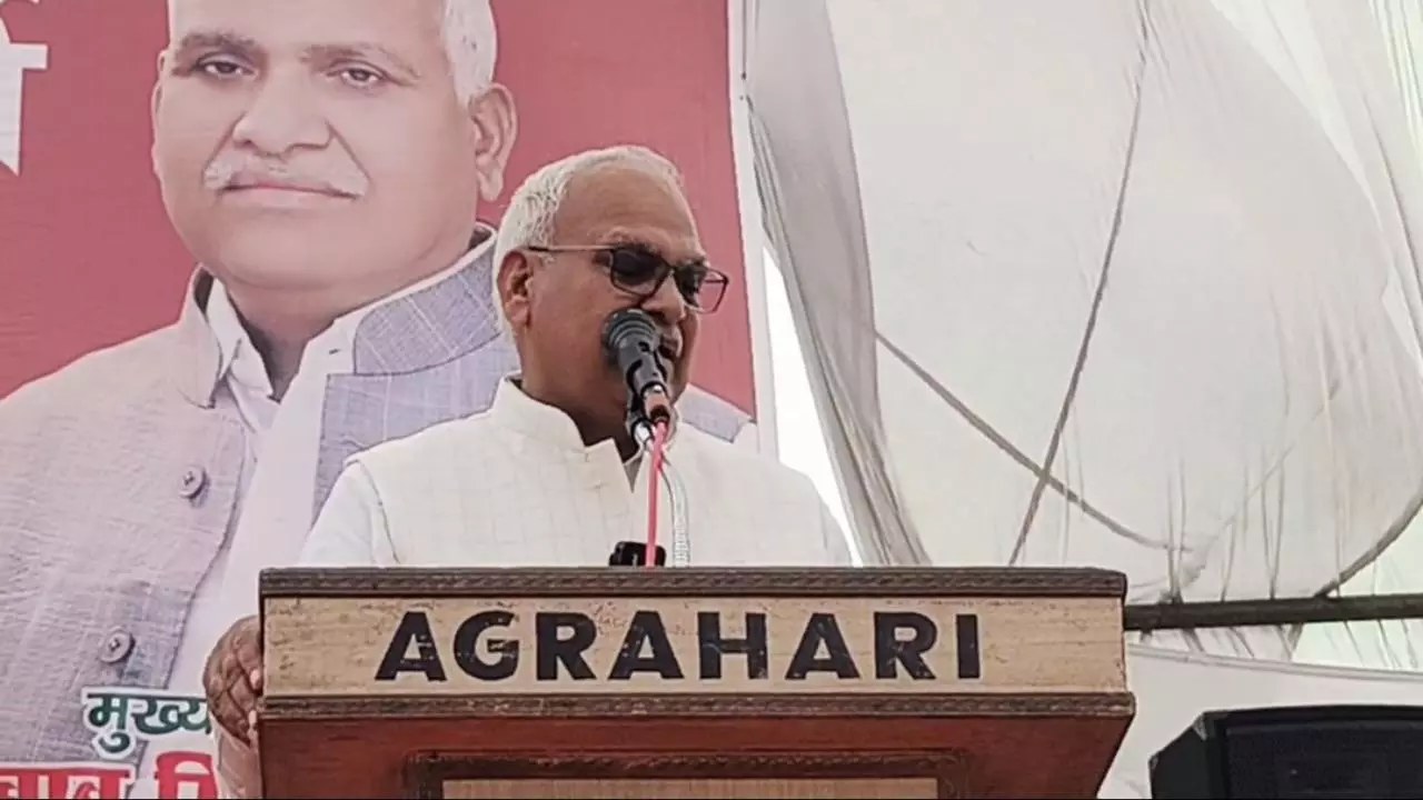 रायबरेली: बाबूसिंह कुशवाहा ने ऊंचाहार में स्वामी प्रसाद मौर्य पर साधा निशाना