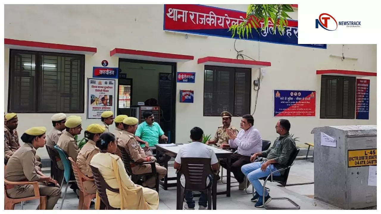 जीआरपी हरदोई में सीपीआर प्रशिक्षण, पुलिसकर्मियों को मिली जीवन रक्षक तकनीक की जानकारी