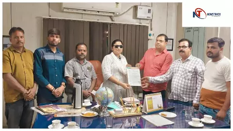 Hardoi News: नवीन गल्ला मंडी परिसर में अव्यवस्था, कूड़े और अंधेरे से जूझ रहे व्यापारी