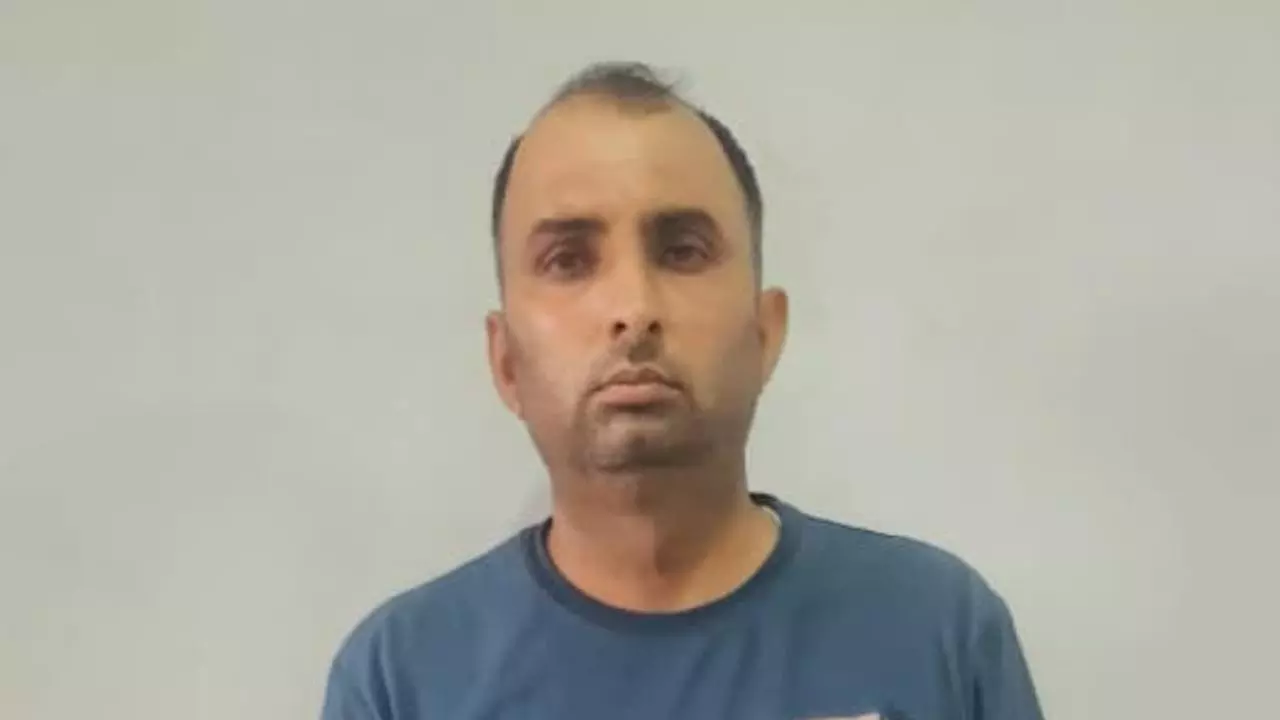 Meerut News: मेरठ में अग्निवीर भर्ती घोटाला: फर्जी स्टाम्प और एडमिट कार्ड के साथ दो गिरफ्तार