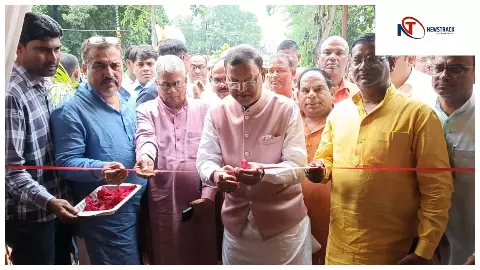 प्रधानमंत्री मोदी के जन्मदिवस पर चित्र प्रदर्शनी का आयोजन, मंत्री पंकज चौधरी ने किया शुभारंभ प्रधानमंत्री मोदी के जन्मदिवस पर चित्र प्रदर्शनी का आयोजन, मंत्री पंकज चौधरी ने किया शुभारंभ