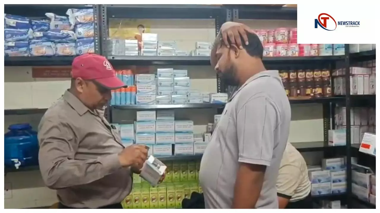 Mahoba News: जन औषधि केंद्रों पर ओवर रेटिंग की शिकायतें झूठी, जांच में नहीं मिली कोई गड़बड़ी