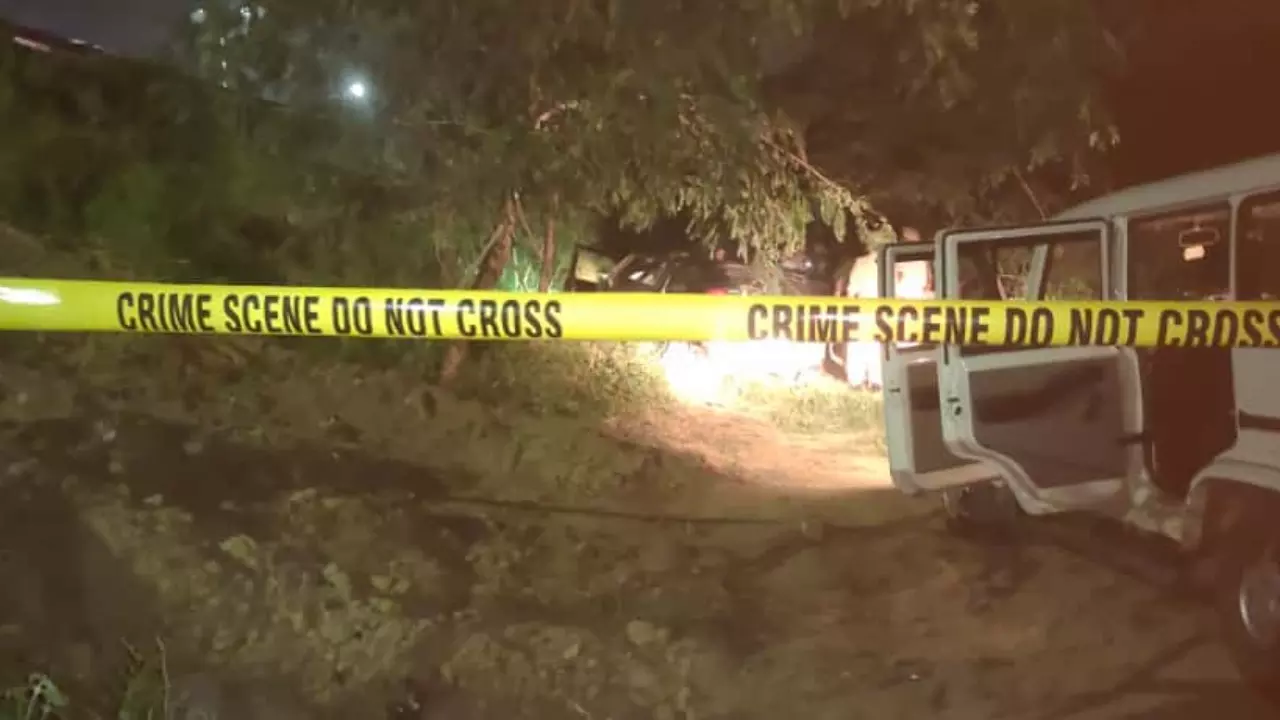 अनिल दुजाना का ‘गुरु’ बना रंगदार: 25 लाख की मांग करने वाला इनामी बलराम ठाकुर पुलिस मुठभेड़ में ढेर