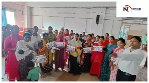 चंदौली में बेटी जन्मोत्सव: 24 नवजात बेटियों को सम्मान और सरकारी तोहफे मिले