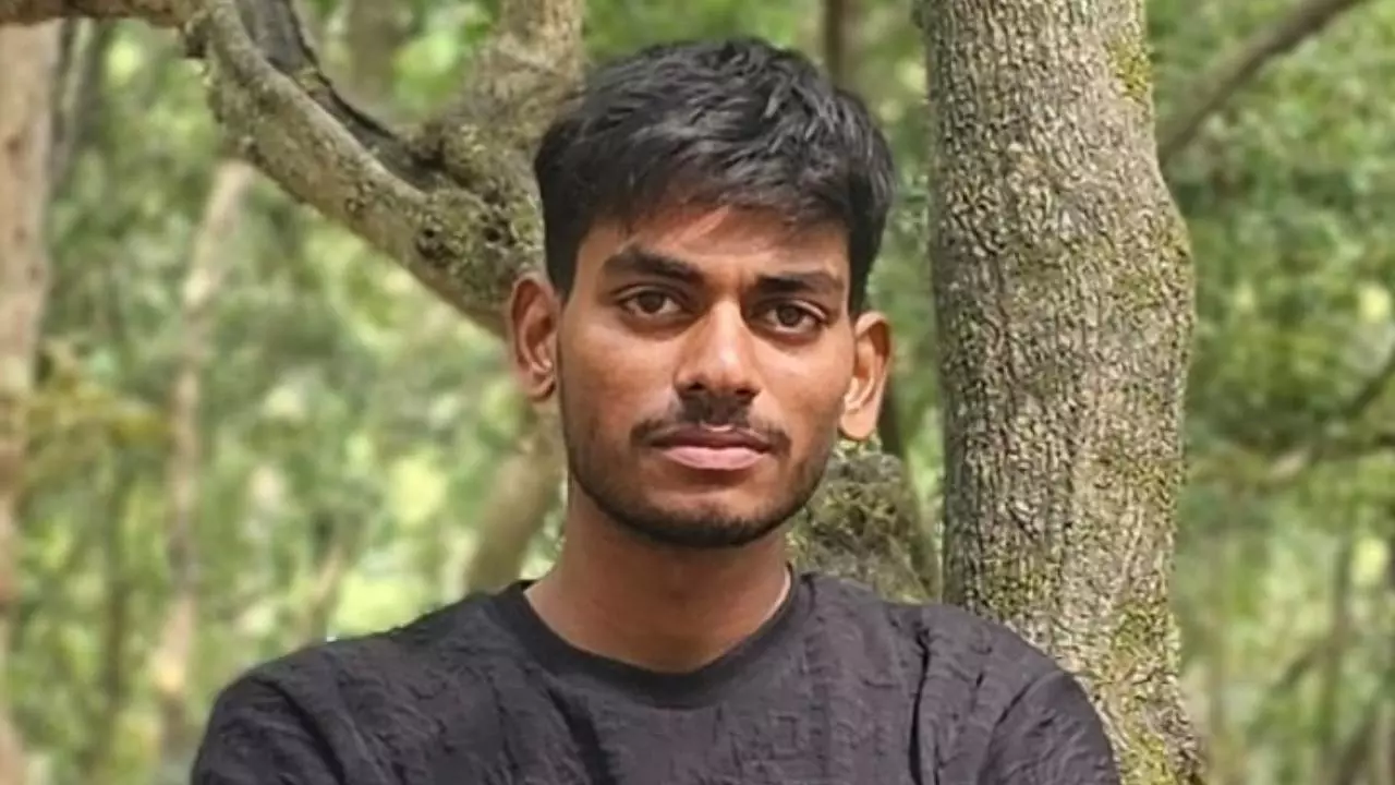 हाथरस: ट्रक की टक्कर से बाइक सवार एलएलबी छात्र की दर्दनाक मौत, मथुरा के जयपुर-बरेली हाईवे पर हादसा
