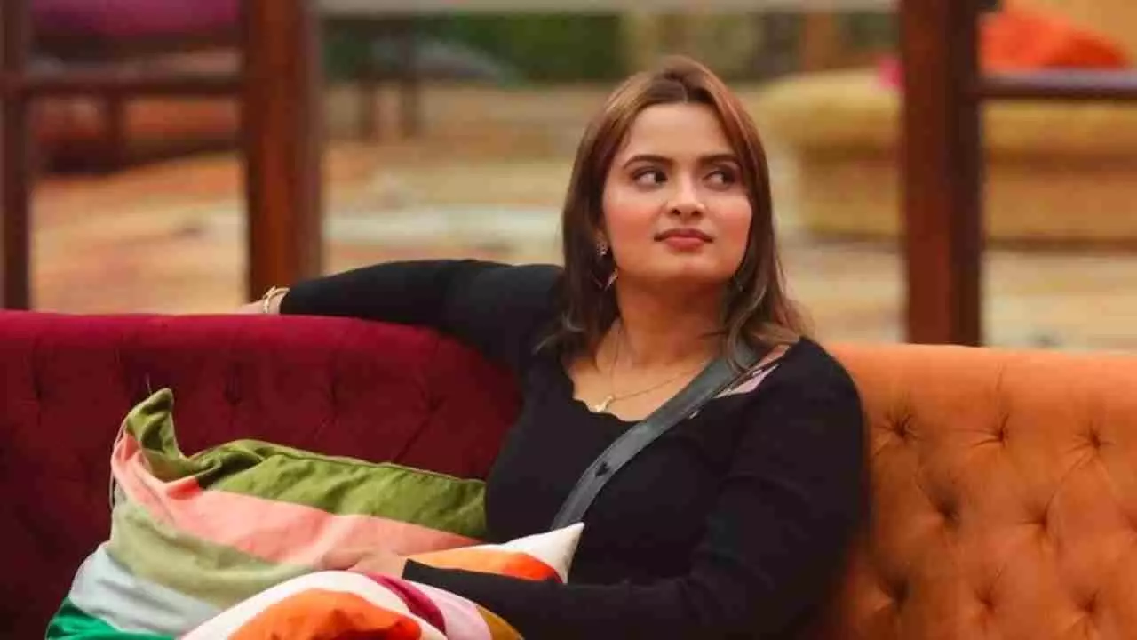 Neelam Giri Evicted
