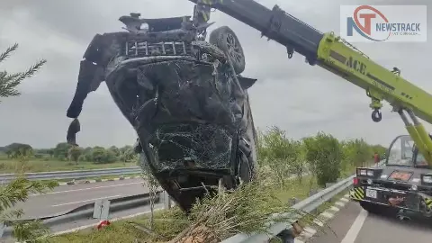 Hamirpur News:  बुंदेलखंड एक्सप्रेस-वे पर भीषण हादसा, मां-बेटे की मौके पर मौत